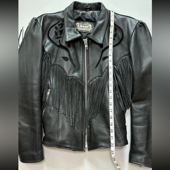 VTG Women’s Pro-Sports Leather Moto Jacket Fringe Conchos Roses Cinched Waist - Picture 5 of 15
